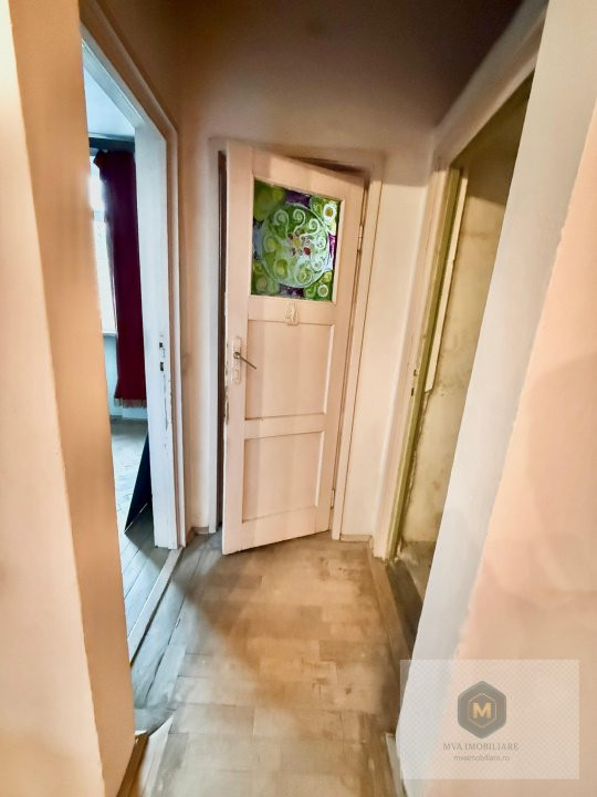 Metrou Lujerului - ap. 3 camere - necesita renovare completa