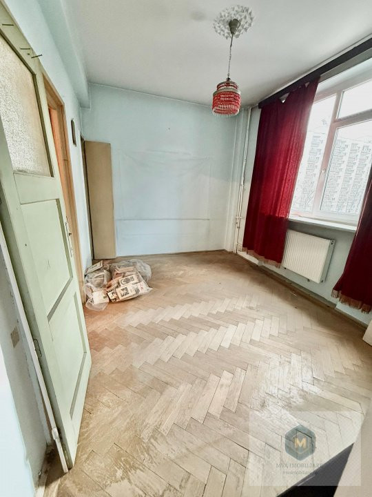 Metrou Lujerului - ap. 3 camere - necesita renovare completa