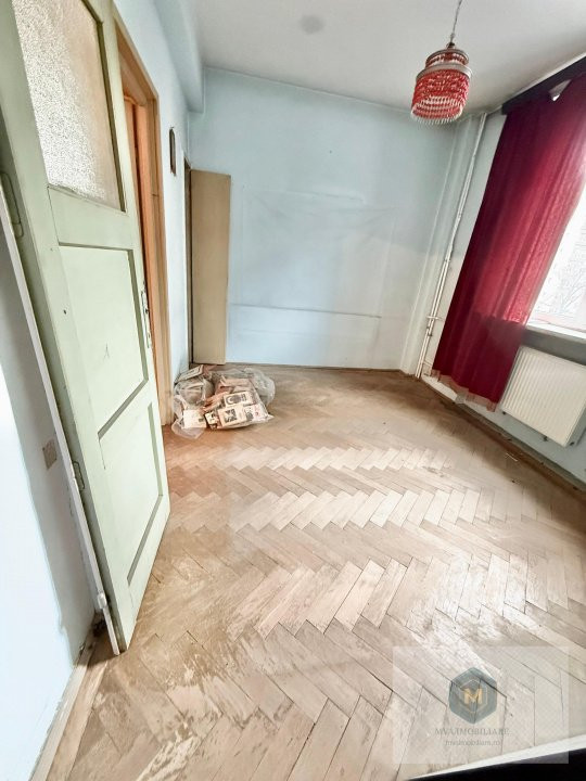 Metrou Lujerului - ap. 3 camere - necesita renovare completa