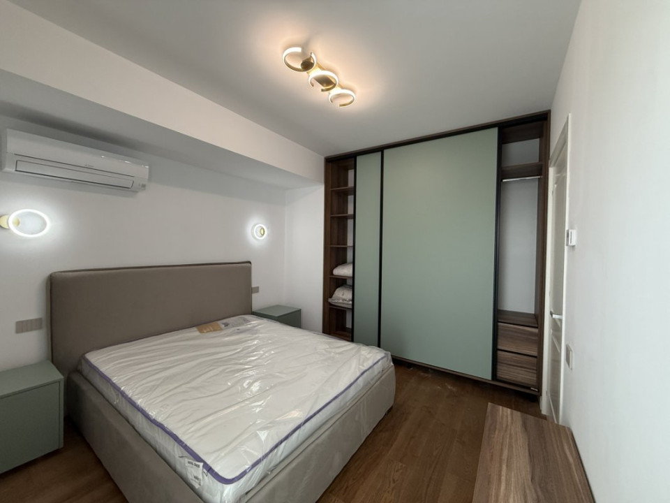 Unirii Piata Constitutiei, prima inchiriere, parcare