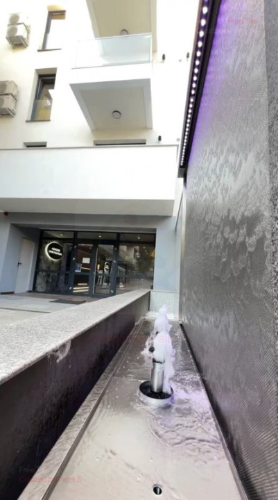 Unirii, 4 camere si  2 parcari  de la dezvoltator