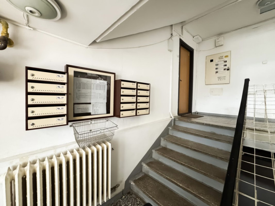 Garsonieră Decomandată 33mp. Bloc Reabilitat. Giurgiului, Grădiștea.