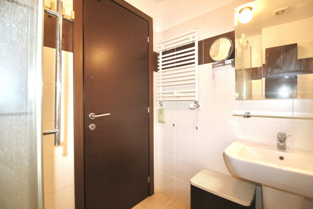 PIPERA-VITA BELLA, COMPLEX PRIVAT, LANGA SCOALA AMERICANA, LOC PARCARE!