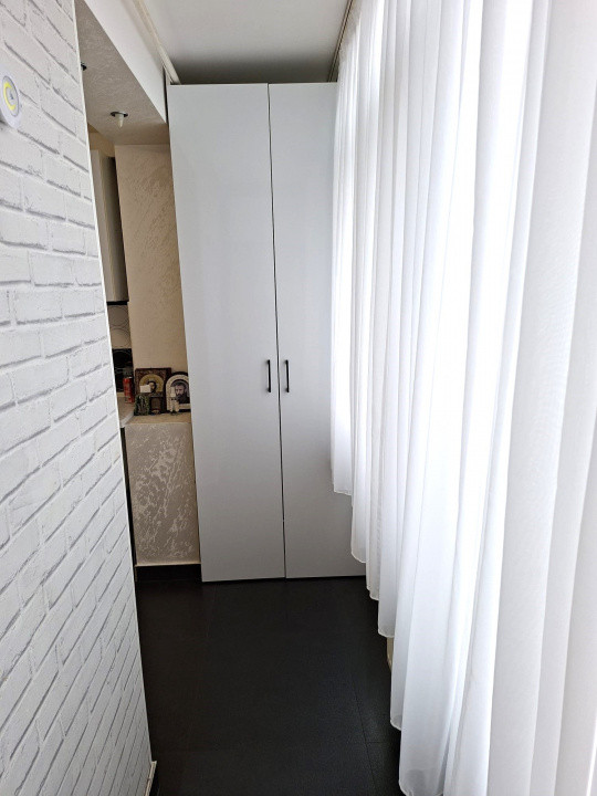 De vanzare 3 camere-renovat-Cal. Giulesti 52, langa parc Marin Preda