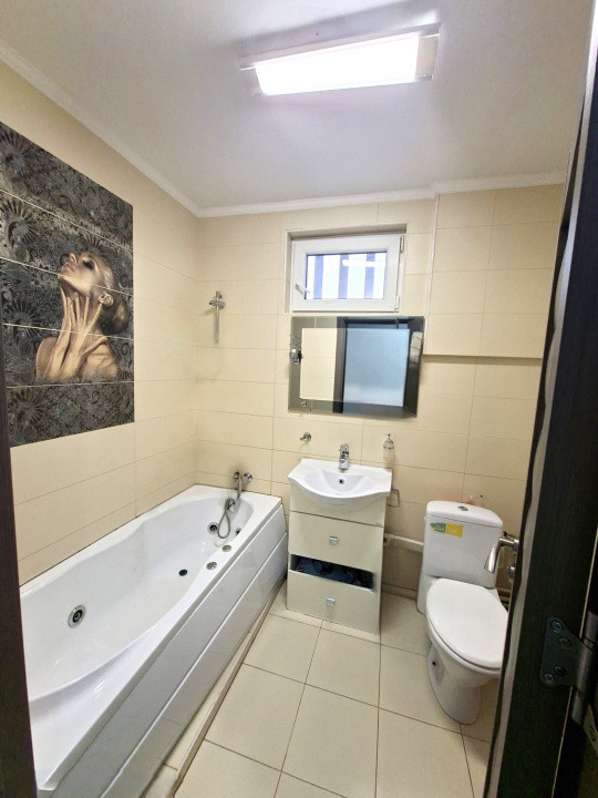 De vanzare 3 camere-renovat-Cal. Giulesti 52, langa parc Marin Preda