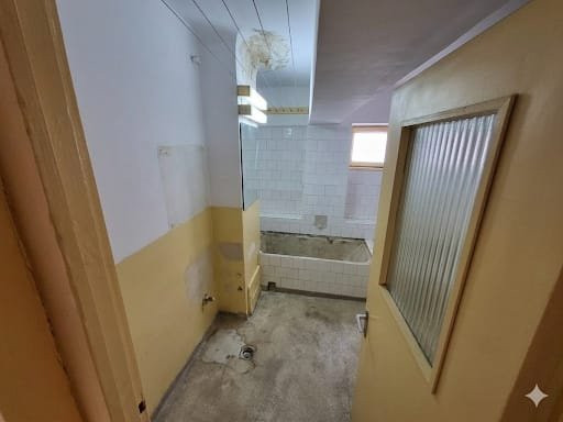 2 camere, etaj intermediar, ultracentral, ideal ce vrei...