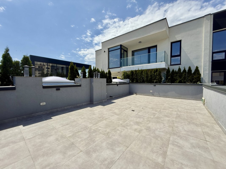 Unirii, apartament cu terasa proprie 40mp, priveliste panoramica 360grade