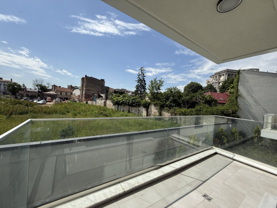 Unirii, liber, bucatarie mobilata si utilata