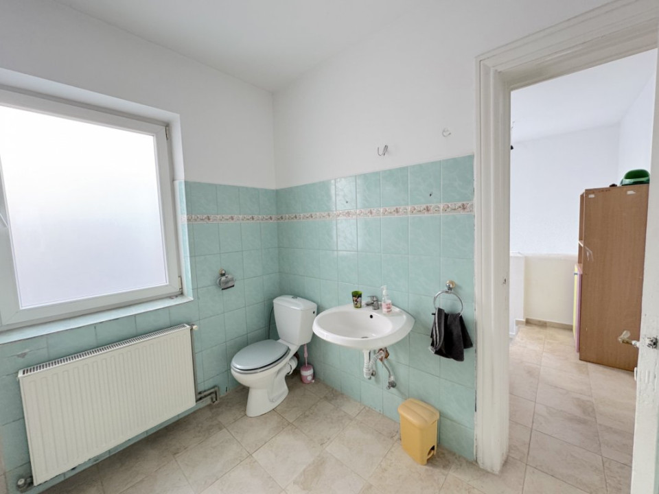 Casă de vânzare cu 5 camere - Piața Iancului/Muncii