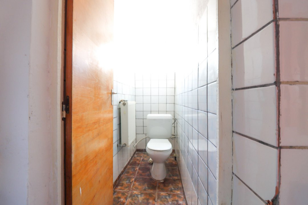 Casă de vânzare cu 5 camere - Piața Iancului/Muncii