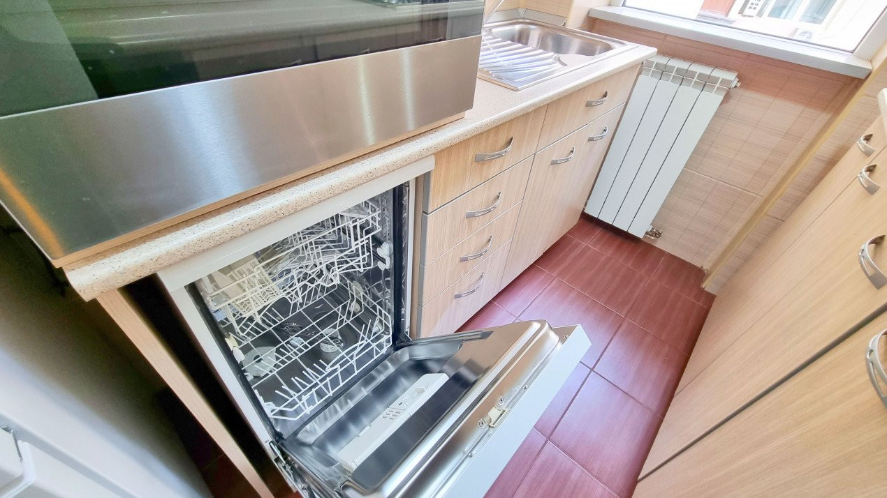 Inchiriere ap. 2 camere mobilat si utilat Sala Palatului, Cismigiu, Luterana!