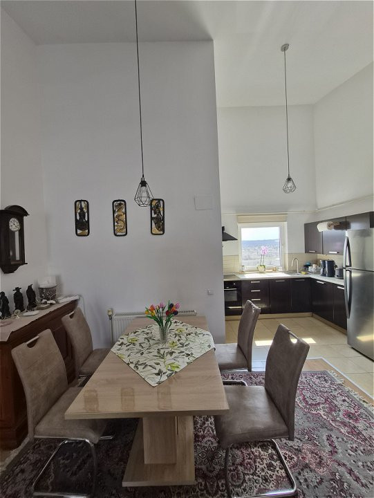  Vanzare 3 camere spatios,  3 bai si 2 locuri de parcare - Complex Felicity