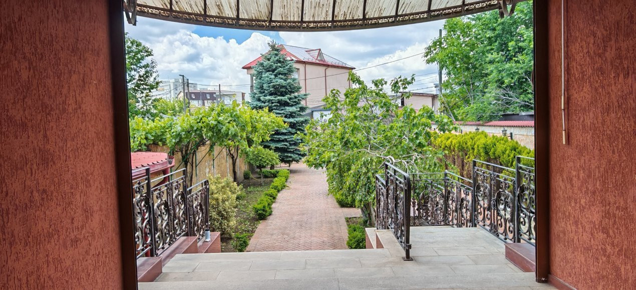 Vila premium, Eroii Revolutiei, Bulevardul Pieptanari