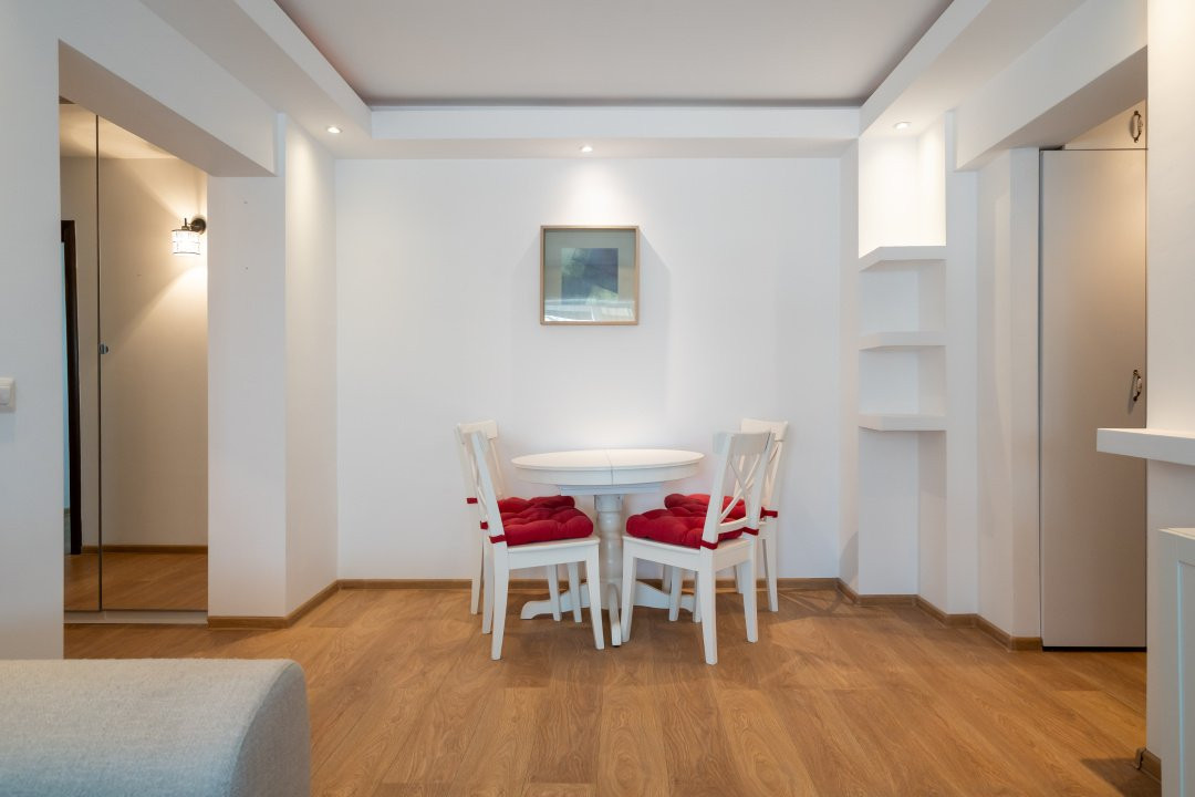 Banu Manta 18 - adiacent Piata Victoriei