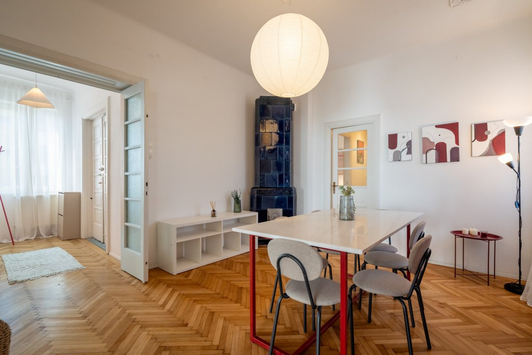 Apartament Spațios de 120 mp în Cartierul Evreiesc – Ultracentral