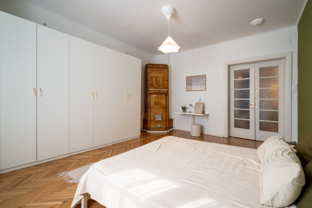 Apartament Spațios de 120 mp în Cartierul Evreiesc – Ultracentral