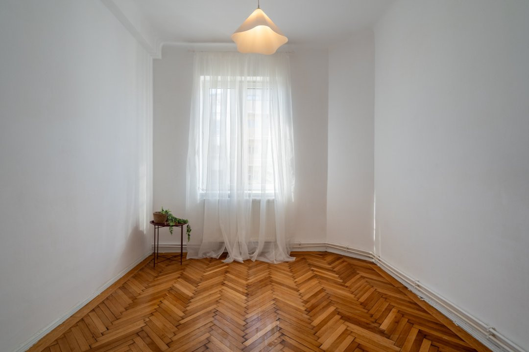 Apartament Spațios de 120 mp în Cartierul Evreiesc – Ultracentral