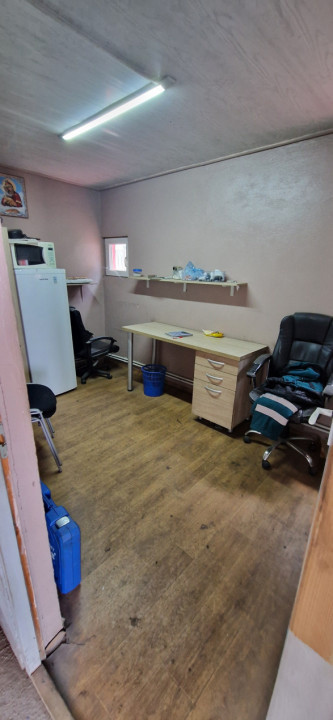 De inchiriat hala service auto + locuri de parcare in Popesti Leordeni