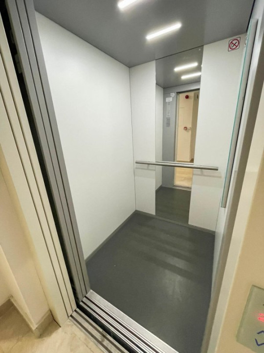 Apartament cu 3 camere,70 mp,etaj 2 in Sun Lake Residence 