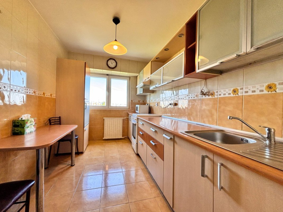 Vedere Parc Bloc 1980 | 3 camere decomandat, 2 băi, METROU 5 min