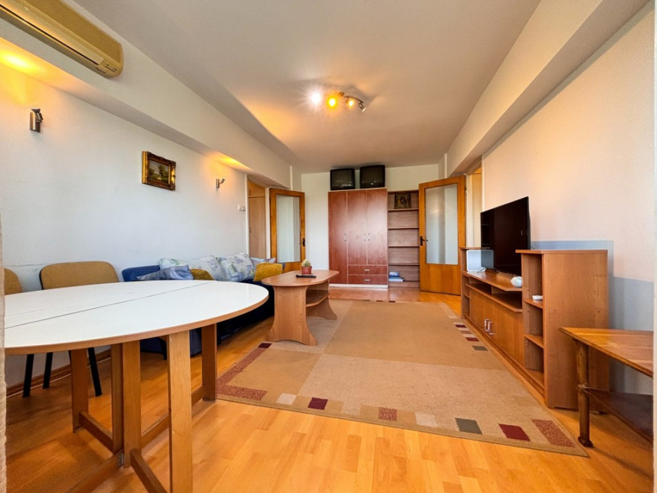 Vedere Parc Bloc 1980 | 3 camere decomandat, 2 băi, METROU 5 min