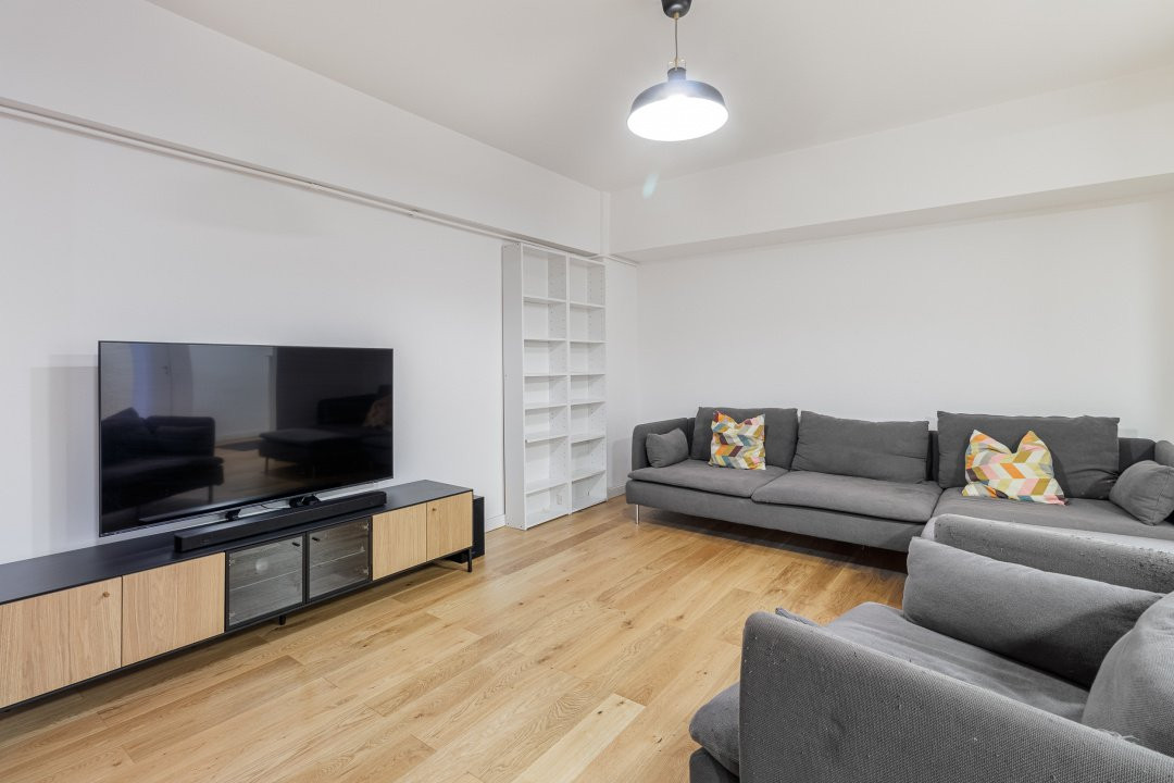 4 Camere | Renovat | Design Modern | Priveliste Deosebita