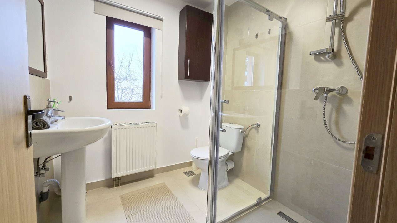 Green City. Casa frumoasa, gradina si liniste de vanzare