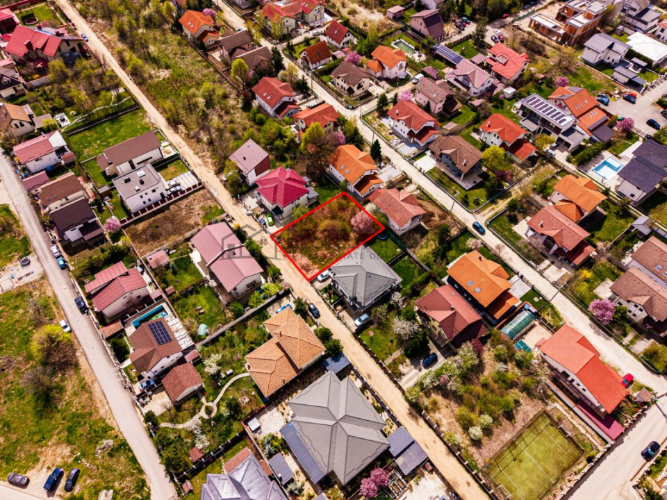 TEREN CONSTRUIBIL | CORBEANCA – LAGUNA ALBASTRA | 610 MP | DESCHIDERE 20 M