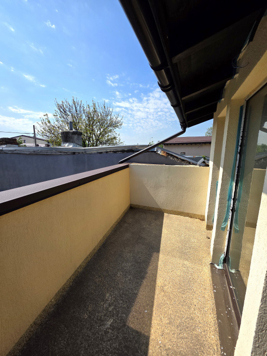 De vanzare casa in duplex-pe str Mezes in Chitila, langa Laminorului 