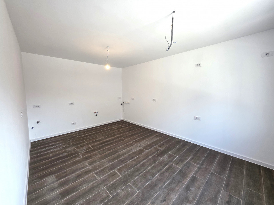 De vanzare casa in duplex-pe str Mezes in Chitila, langa Laminorului 