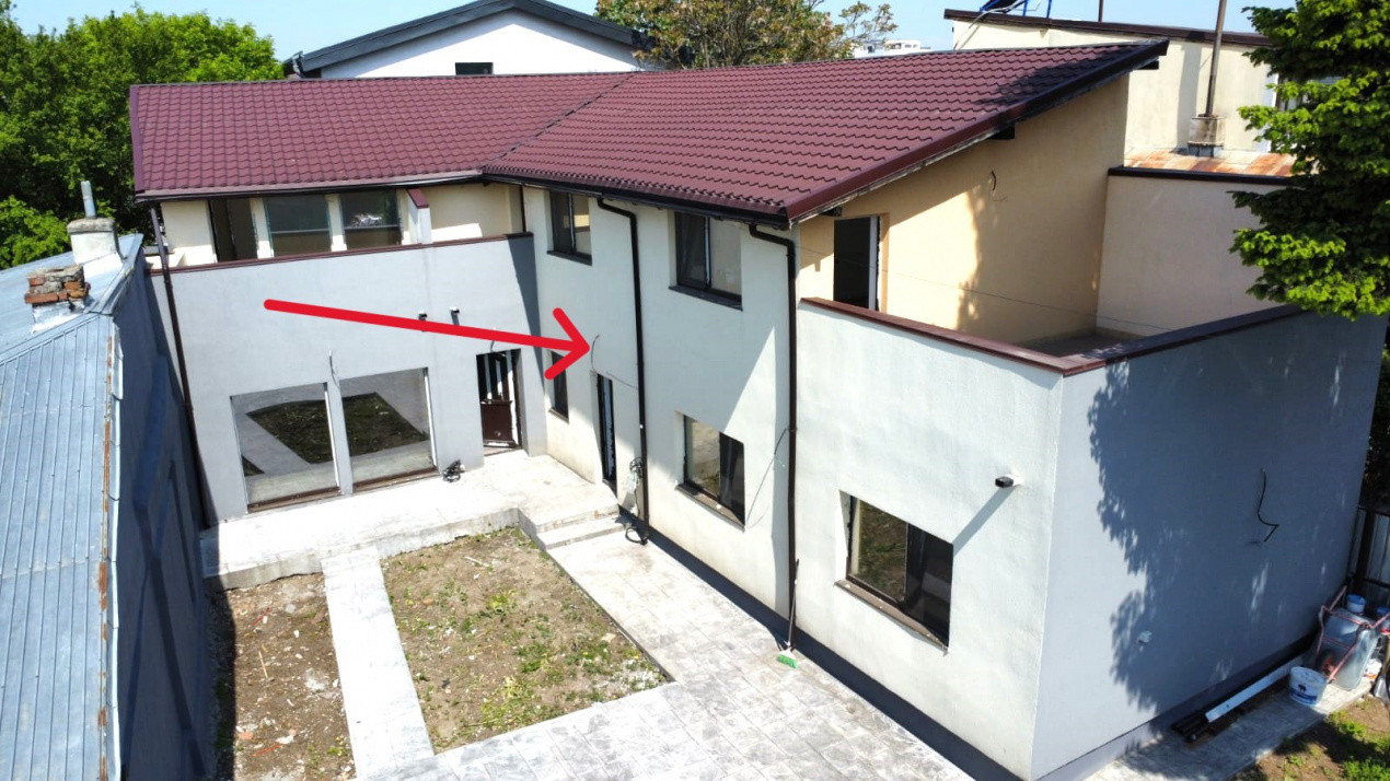 De vanzare casa in duplex-pe str Mezes in Chitila, langa Laminorului 
