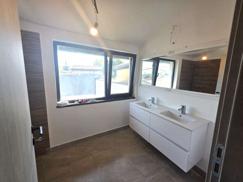 Casa la pret de apartament pe Sos Chitilei, langa Bd. Laminorului