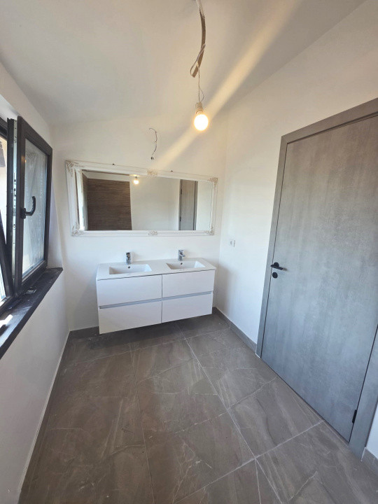 Casa la pret de apartament pe Sos Chitilei, langa Bd. Laminorului