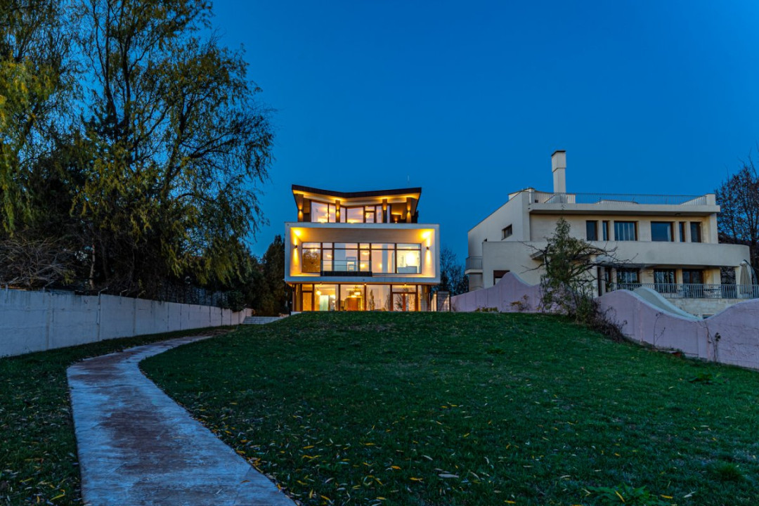 Vila pe malul lacului Mogosoaia | 617 mpt, teren 1182 mp
