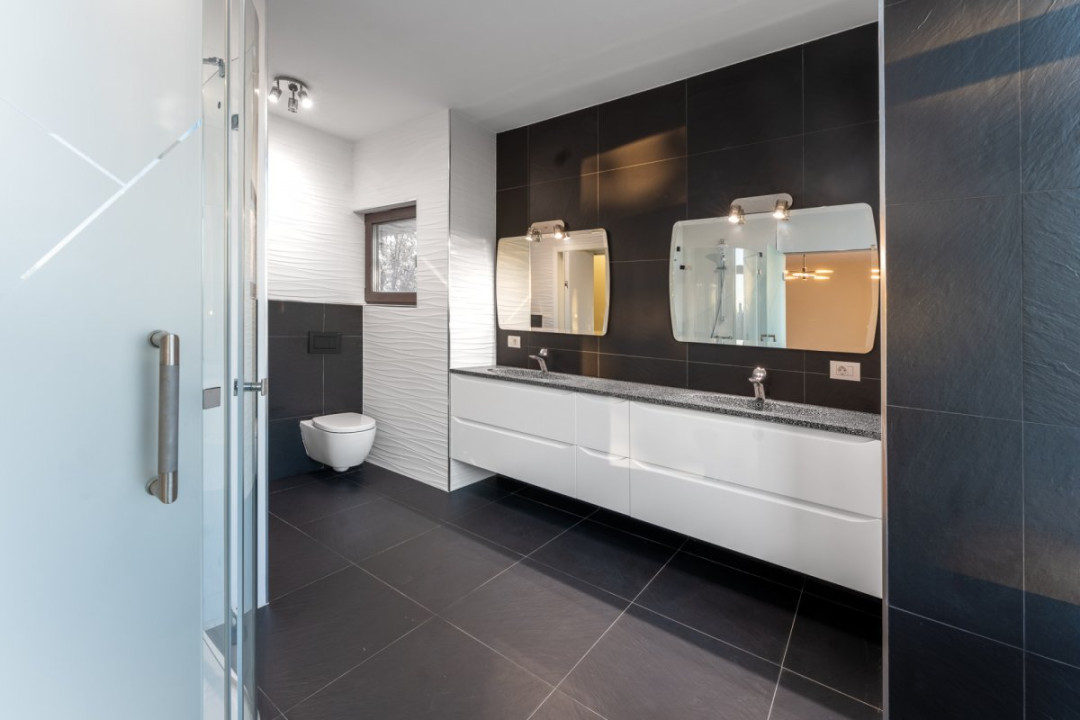 Vila pe malul lacului Mogosoaia | 617 mpt, teren 1182 mp