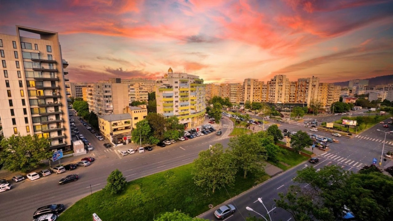Cerere mare, oferta mica. Apartament 3 camere cu relaxare inclusa