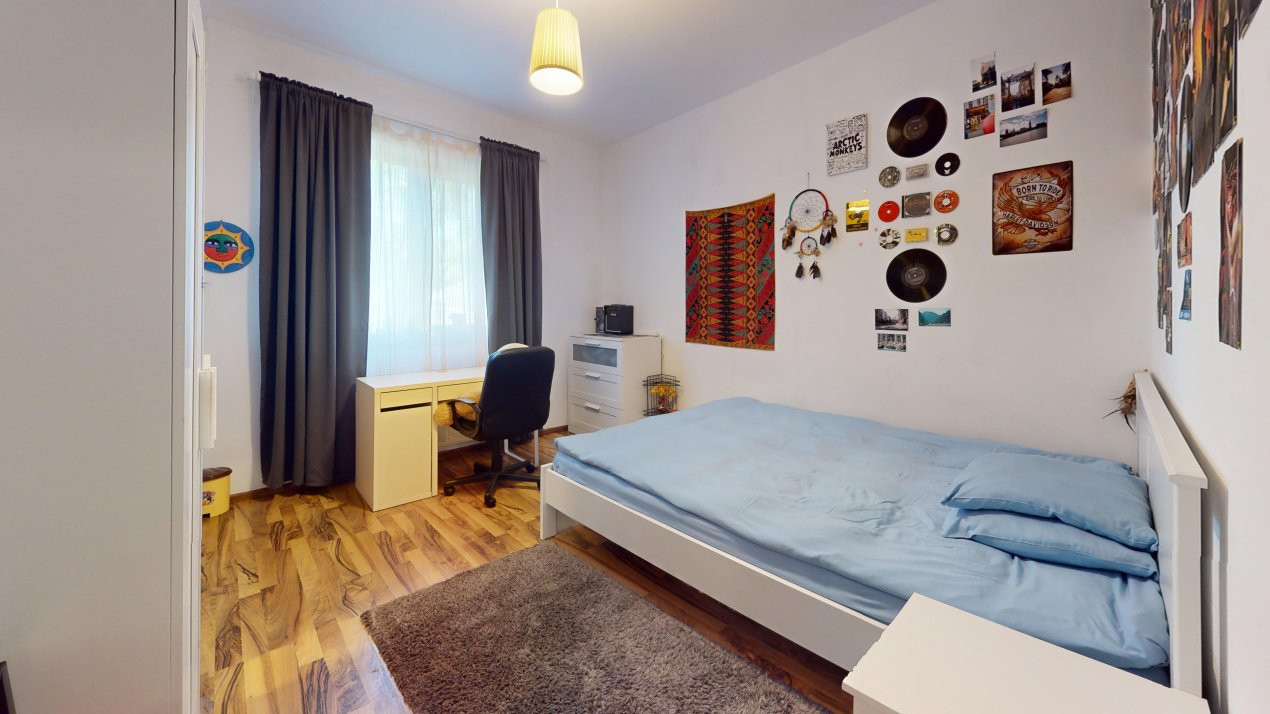 Vilă parter-pod mansardat, teren-grădină matură, de vânzare Tamași-/Corbeanca