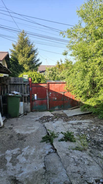 Popești Leordeni, teren 203mp cu casă demolabila/renovabila, singur curte