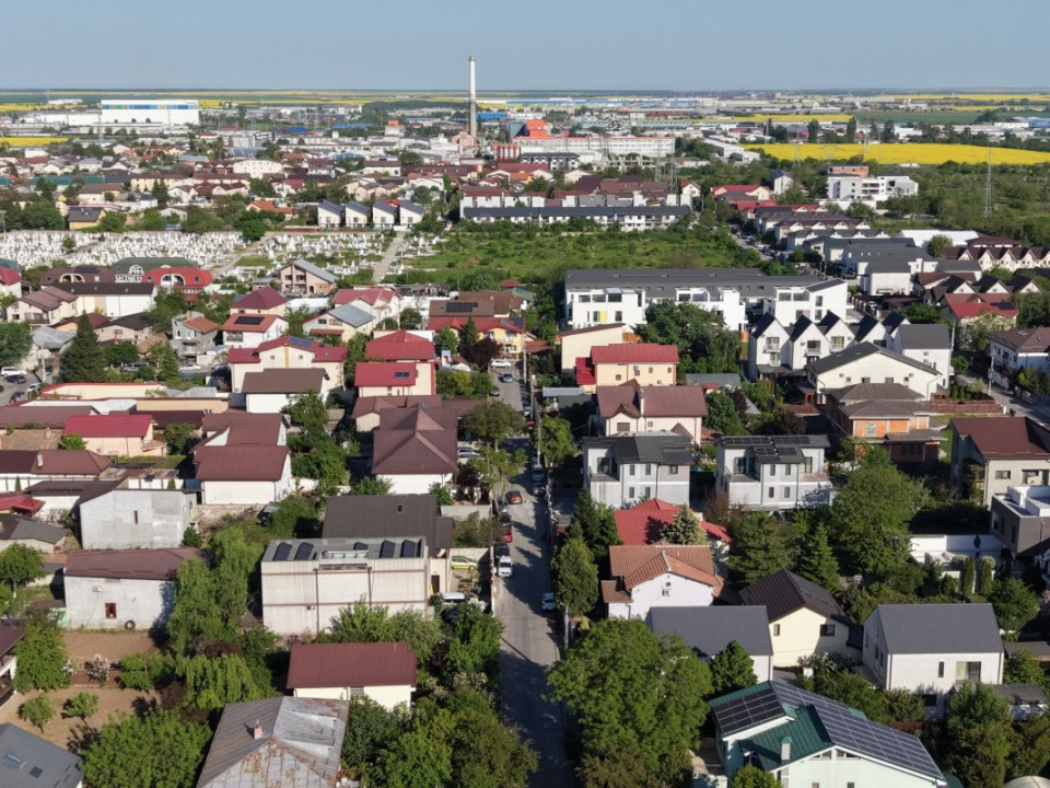 Popești Leordeni, teren 203mp cu casă demolabila/renovabila, singur curte