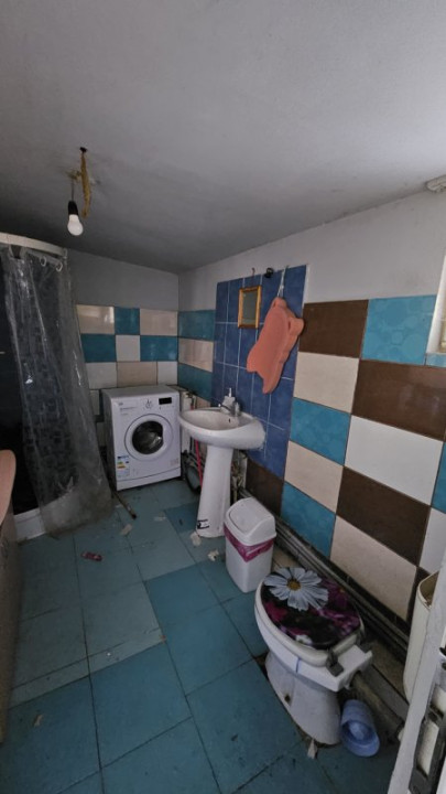 Popești Leordeni, casă demolabila/renovabila 3cam, singur curte 203mp