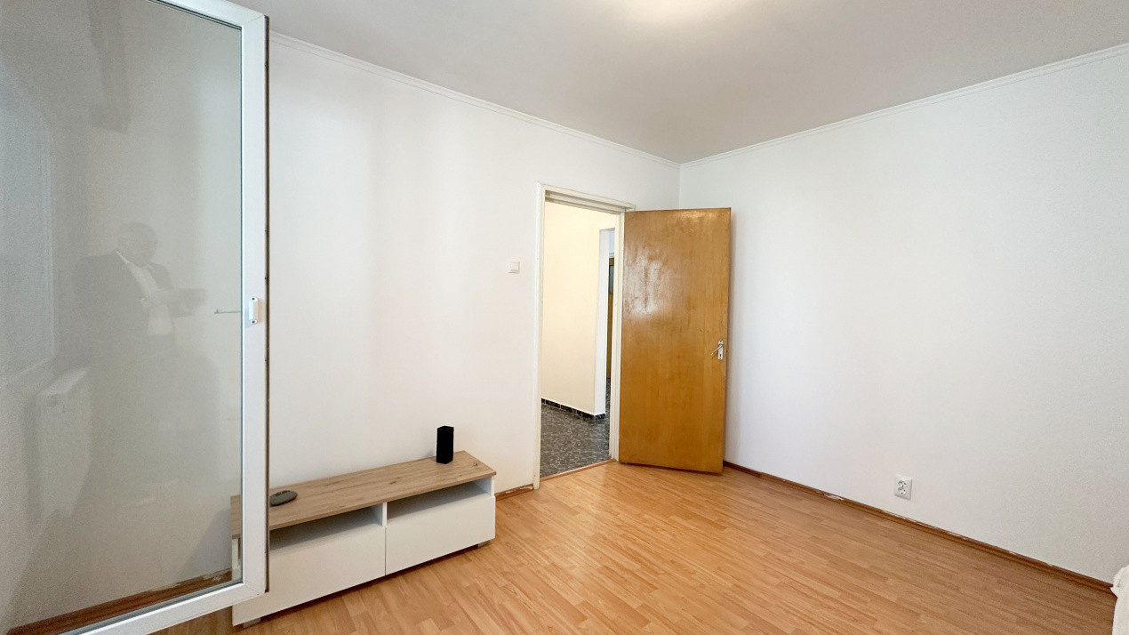 Drumul Taberei, Apartamnet 4 camere langa parc și școală