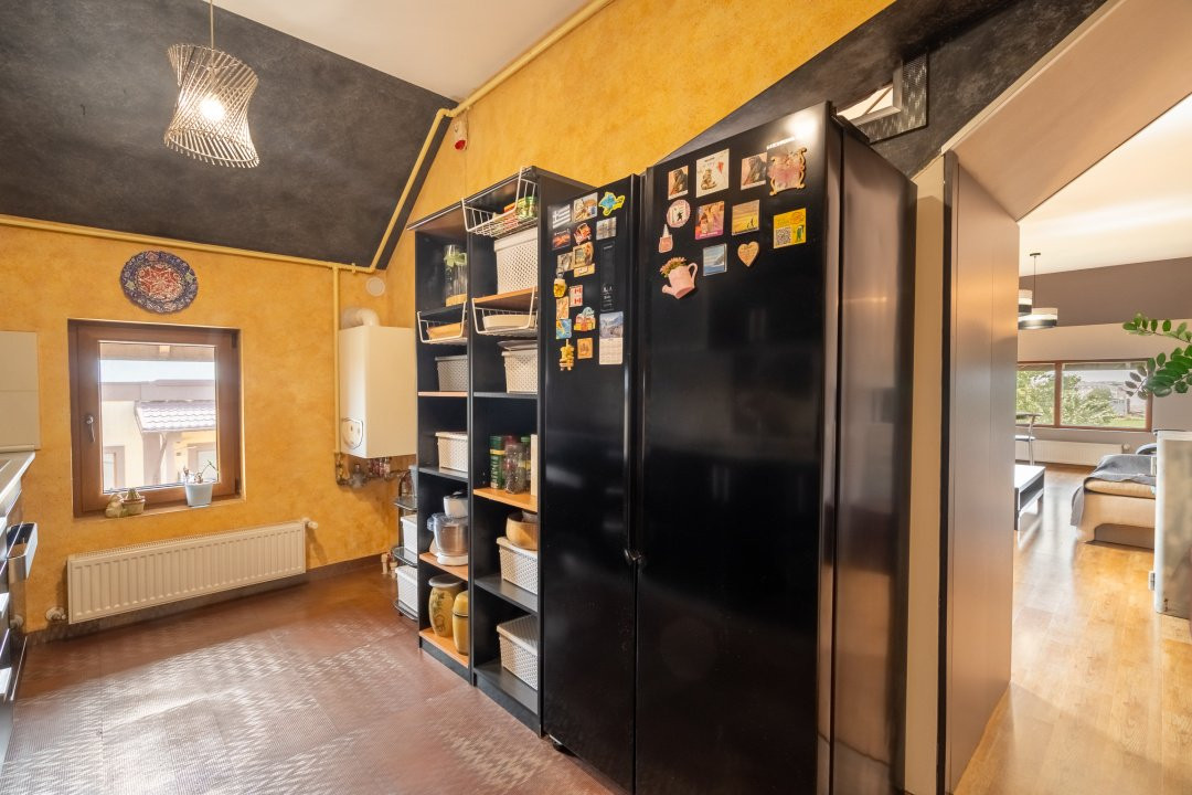Duplex 4 camere cu priveliste in Cartierul Verde