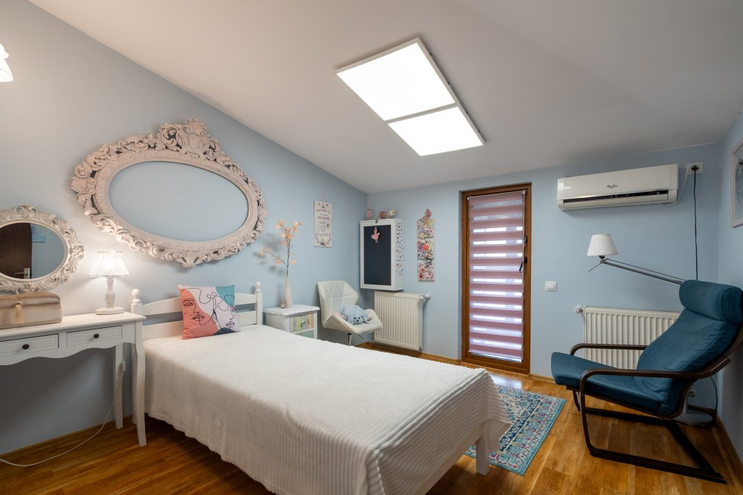 Duplex 4 camere cu priveliste in Cartierul Verde