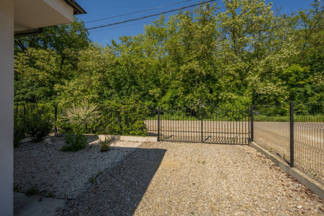 MOON VILLA - ASTORIA, 212 MP TOTAL, 800 MP LOT, LA CHEIE!
