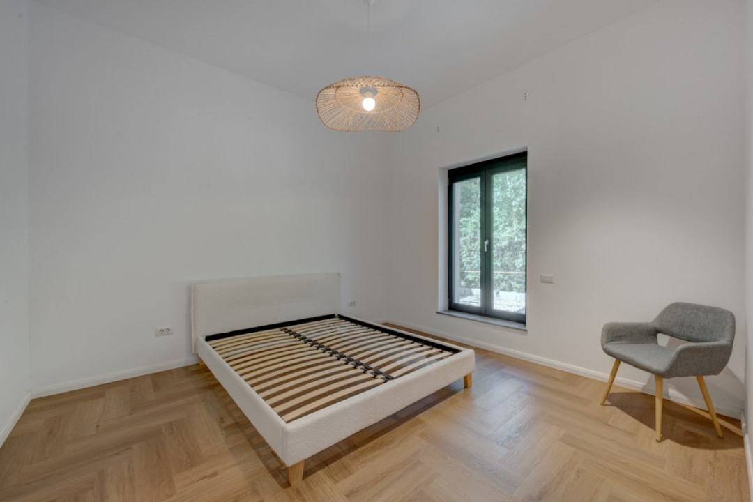 MOON VILLA - ASTORIA, 212 MP TOTAL, 800 MP LOT, LA CHEIE!