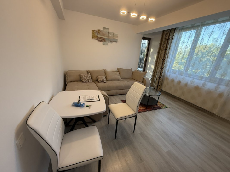 Bucurestii Noi Pod Constanta - Mega Image, mobilat