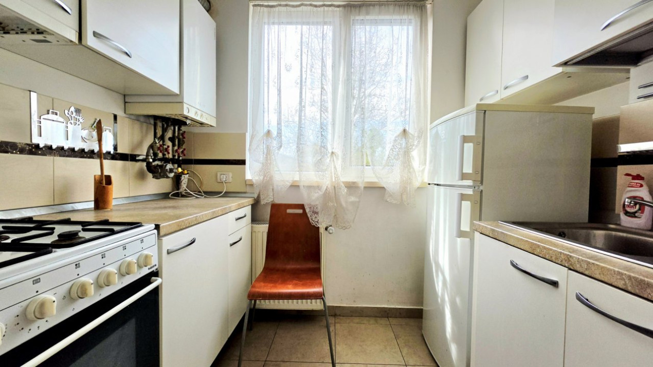 Personalizabila, spatioasa, intima. Garsoniera cu liniste inclusa