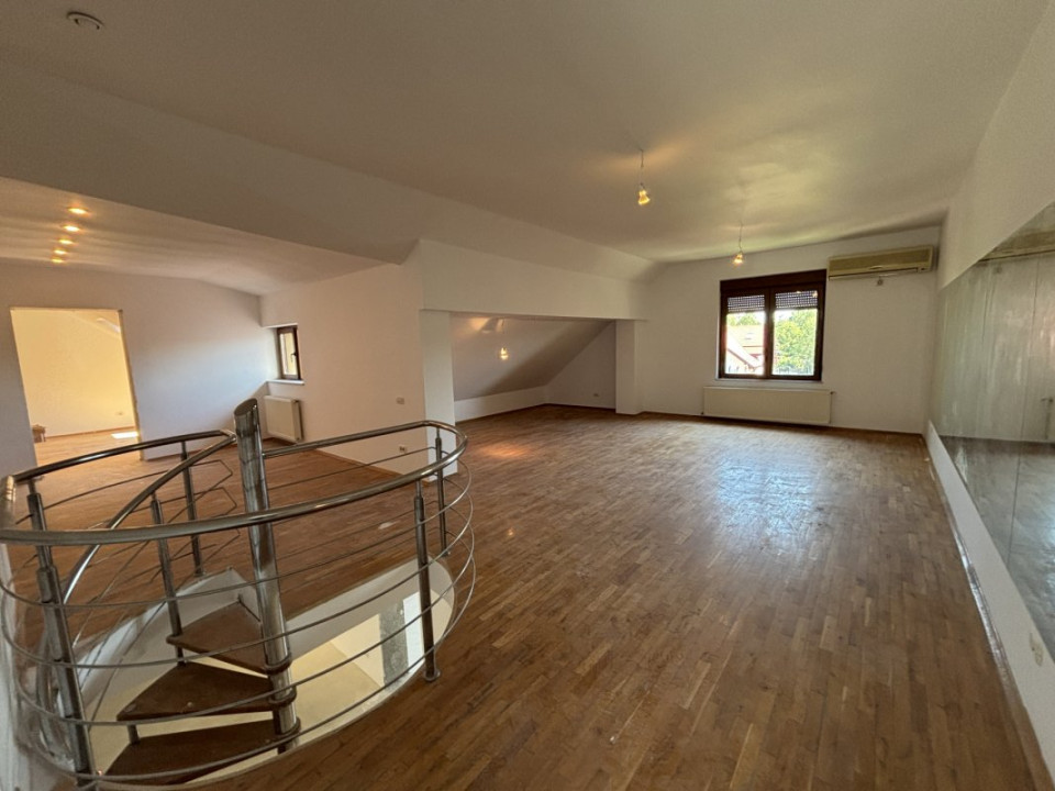 Vila zona Exclusivista - Iancu Nicolae - Complet Renovata 2026