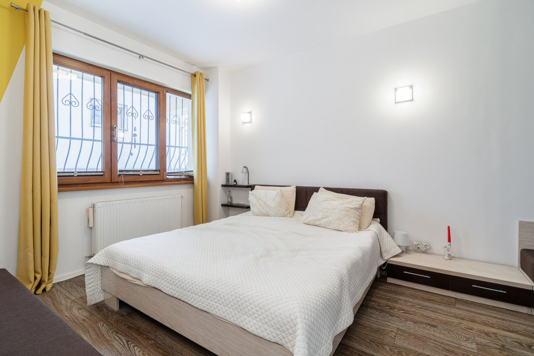 4 camere 3 bai la intrare in Tineretului si Carol