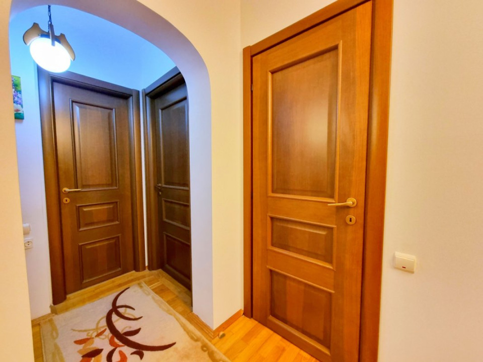 Apartament 3 camere Calea Calarasilor, Orzari, Delea Veche, Restaurant 